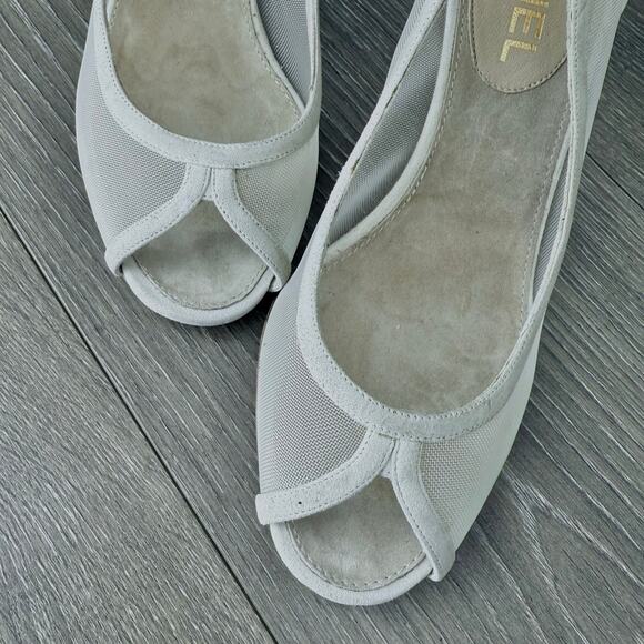 Chanel Vintage Ivory Mesh Heels Size‎ 38 Ultra Rare Audrey Hepburn Blair Waldorf - Picture 3 of 10